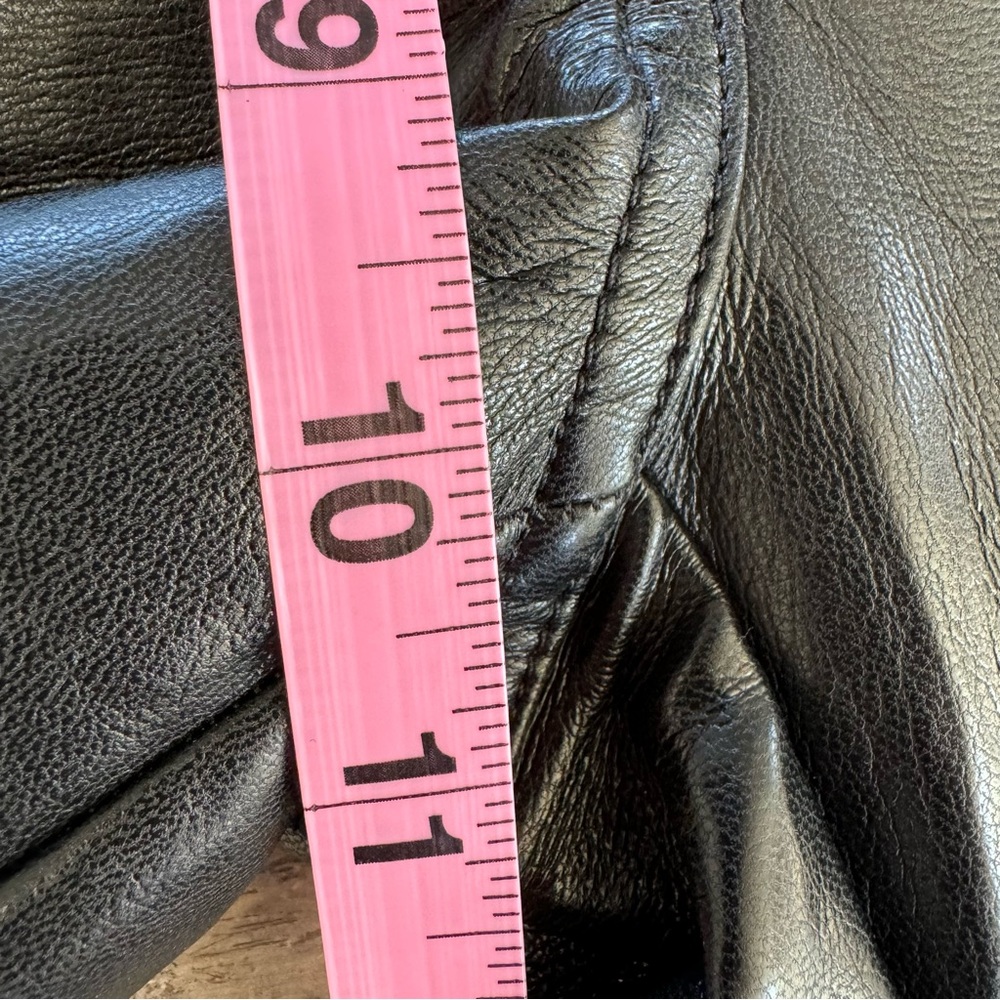 Aritzia Wilfred Melina High Rise Vegan Faux Leather Pants Black Size 2 - Picture 10 of 16